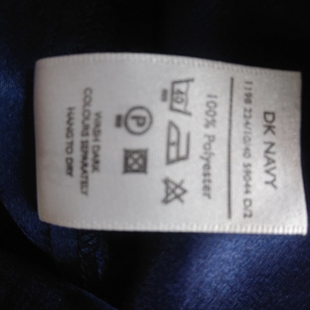 Berkertex 22 Dark Navy Sleeveless Satin Shell Top Plus - Picture 4 of 9